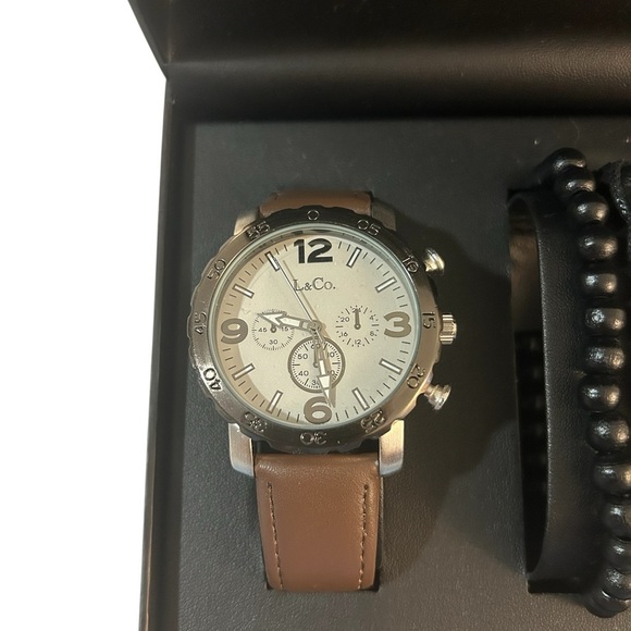 L & Co. Timepieces watch, dual-bracelet, & carabiner.
New in Box! - Picture 5 of 8